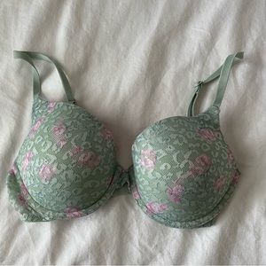 PINK wear everywhere push up bra
